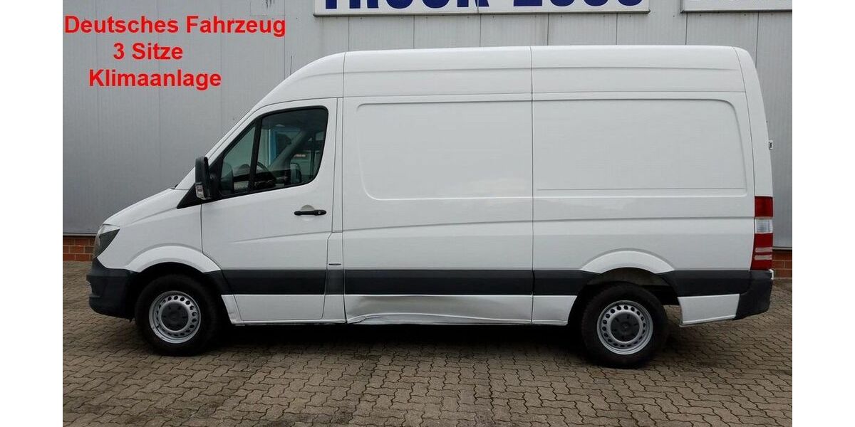 Mercedes-Benz Sprinter 217.082 km 12.674 &euro; Sottrum 27367