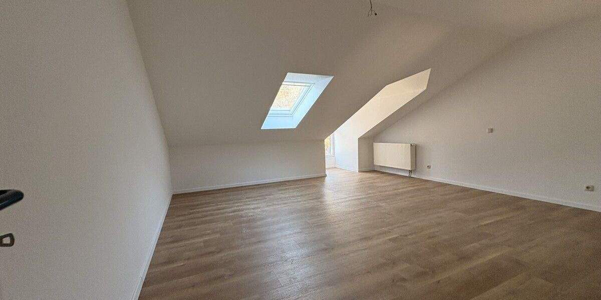 Etagenwohnung Siegen / Eiserfeld Niederschelden - 2 Zimmer, 87 m&sup2;, 873&euro; | Angebot:25701193