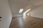 Etagenwohnung Siegen / Eiserfeld Niederschelden - 2 Zimmer, 87 m&sup2;, 873&euro; | Angebot:25701193