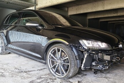 VW Golf 79.000 km 21.900 € Tuttlingen 78532