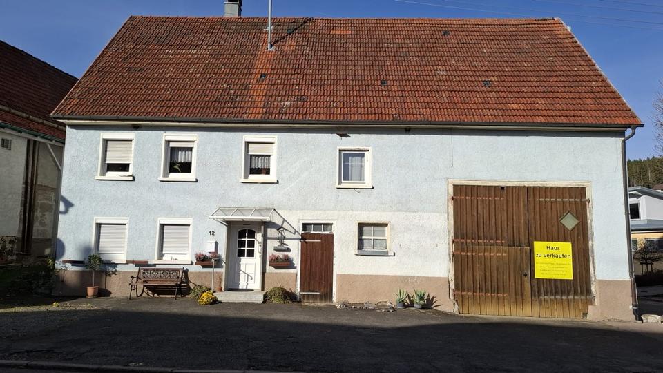 Wohnhaus mit Garage zimmer