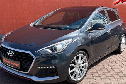 Hyundai i30 81.304 km 14.890 € Gotha 99867