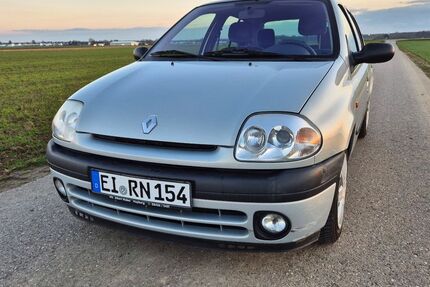 Renault Clio 73.220 km 2.500 &euro; Ingolstadt 85049