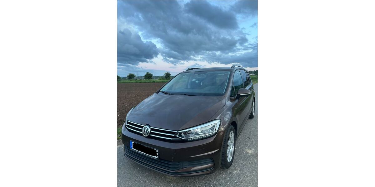 VW Touran 200.000 km 14.000 &euro; Bonn 53125