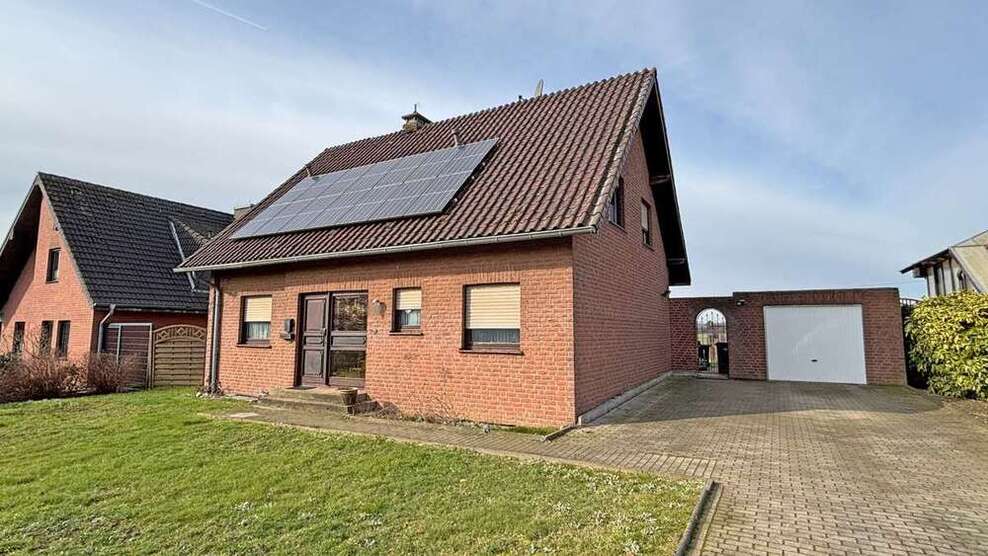 Haus zum Kaufen in Sonsbeck 199.000 € 115 m²