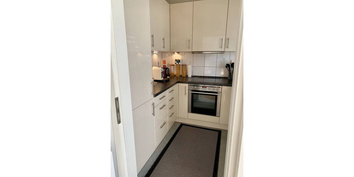 Etagenwohnung Frankfurt Nied - 3 Zimmer, 80 m&sup2;, 1.300&euro; | Angebot:26433990