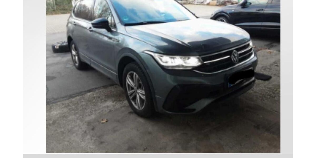 VW Tiguan Allspace 12.293 km 42.740 &euro; Dessau-Roßlau 06842