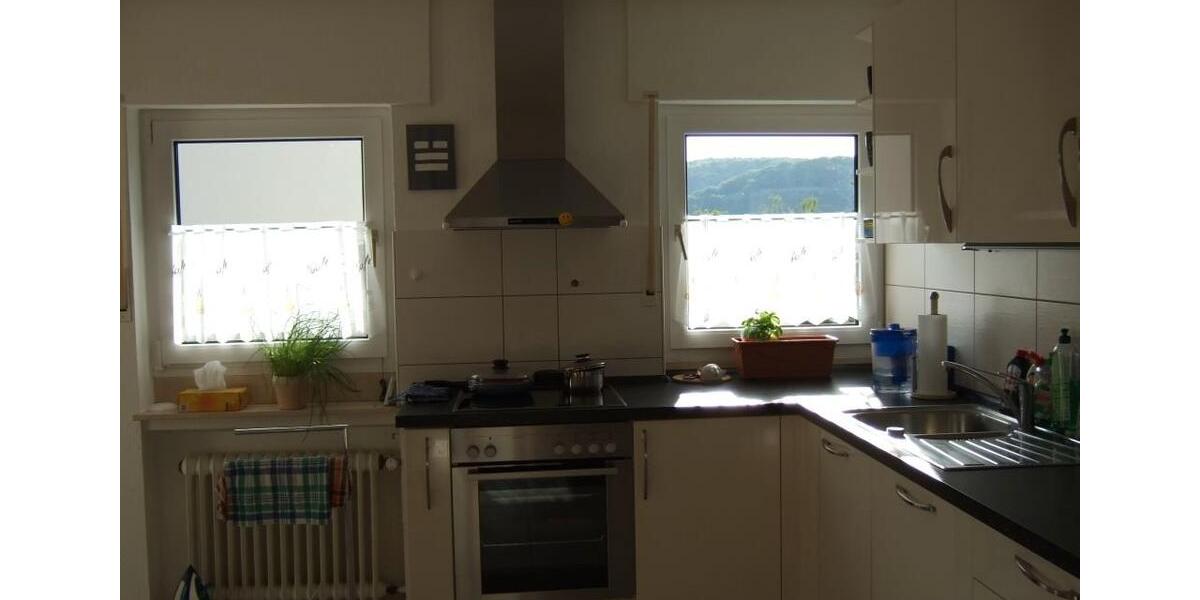 Dachgeschoßwohnung Rheinbreitbach - 4 Zimmer, 104 m&sup2;, 925&euro; | Angebot:26200449