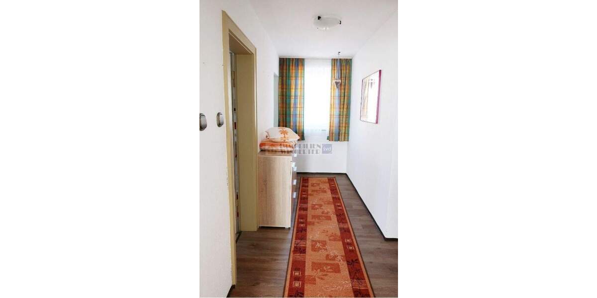 Doppelhaushälfte Regensburg Kasernenviertel - 6 Zimmer, 147 m&sup2;, 725.000&euro; | Angebot:25702513