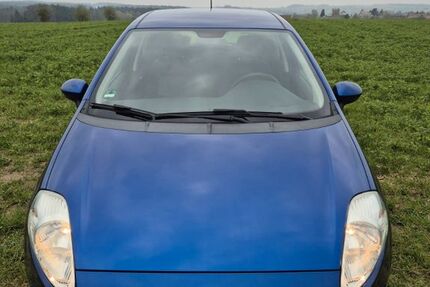 Fiat Punto 67.300 km 2.900 &euro; Regensburg 93057