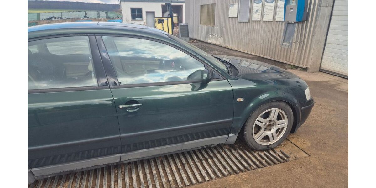 VW Passat 220.000 km 3.000 &euro; Heyerode 99988