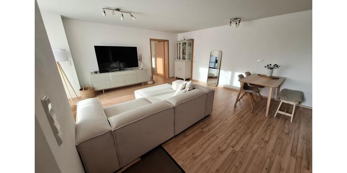 Erdgeschoßwohnung Haigerloch - 2.5 Zimmer, 76 m&sup2;, 750&euro; | Angebot:24731485