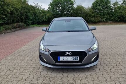 Hyundai i30 49.500 km 14.499 &euro; Lehre 38165