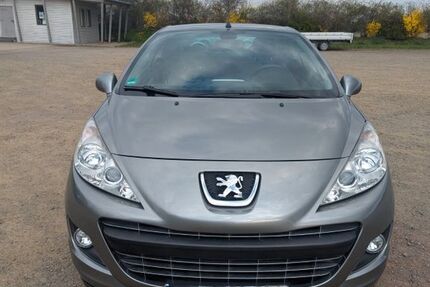 Peugeot 207 92.900 km 3.650 € Markranstädt 04420