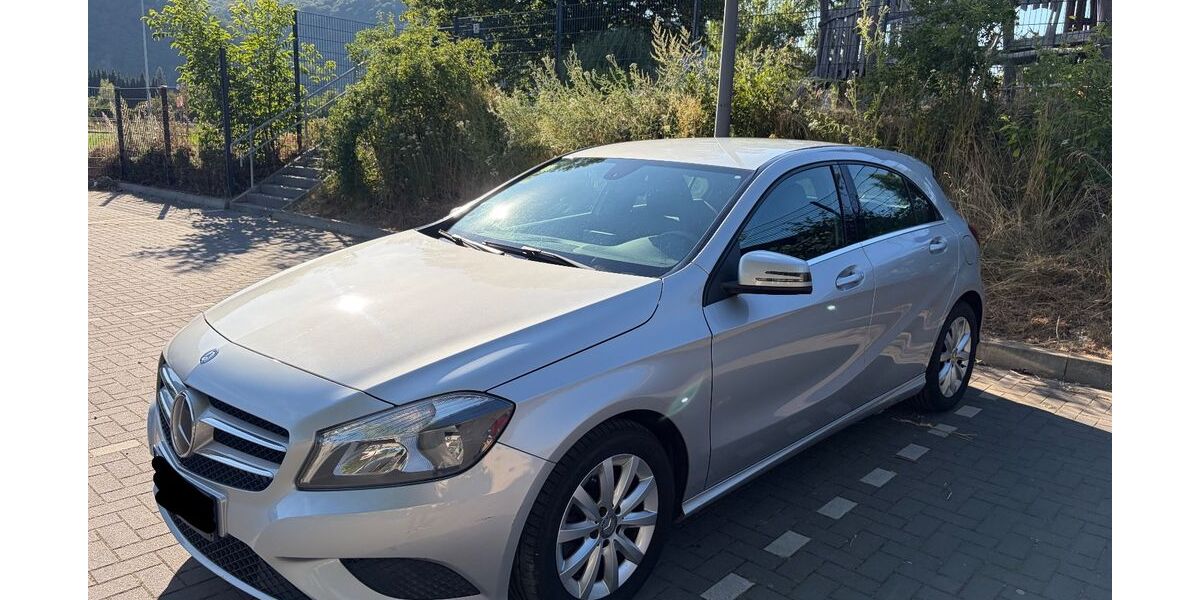 Mercedes-Benz A 180 169.000 km 9.500 &euro; Brey 56321