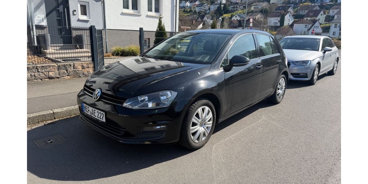VW Golf 217.000 km 7.950 &euro; Bad Hersfeld 36251