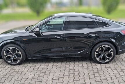 Audi e-tron 24.700 km 43.790 &euro; Karlshuld 86668