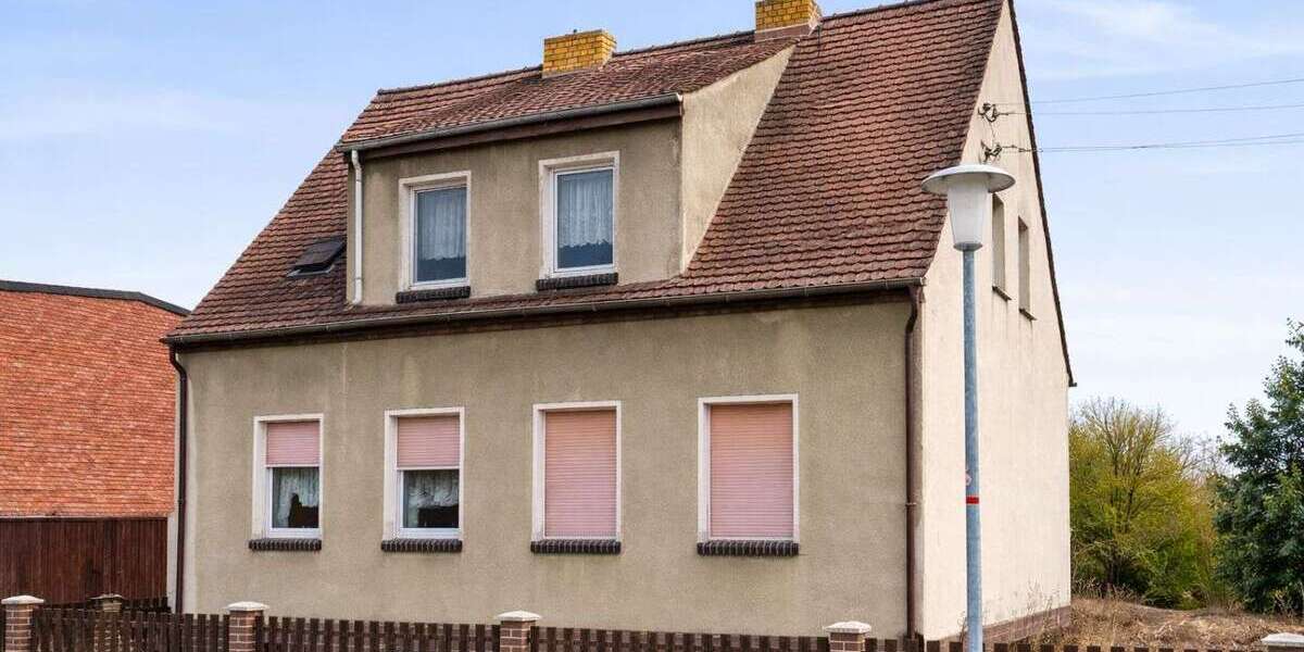 Einfamilienhaus Zörbig - 4 Zimmer, 110 m&sup2;, 115.000&euro; | Angebot:25789999