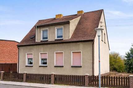 Haus Zörbig - 4 Zimmer, 110 m&sup2;, 115.000&euro; | Angebot:25789999