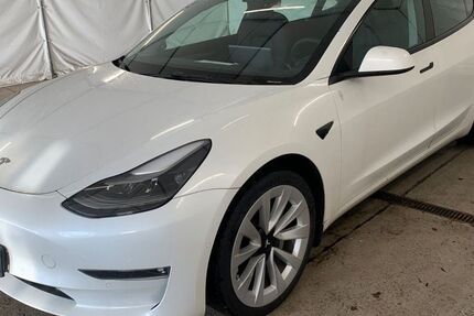 Tesla Model 3 100.000 km 24.480 &euro; Steinbach-Hallenberg OT Herges-Hallenberg 98587