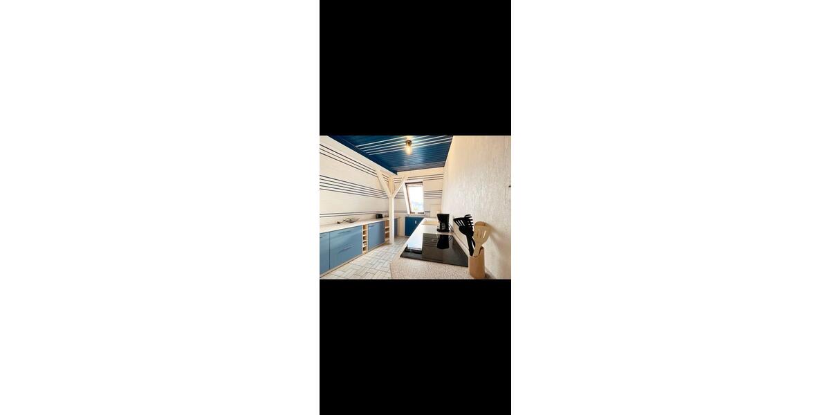 Dachgeschoßwohnung Lübeck Sankt Lorenz Nord - 3 Zimmer, 60 m&sup2;, 185.000&euro; | Angebot:27018925