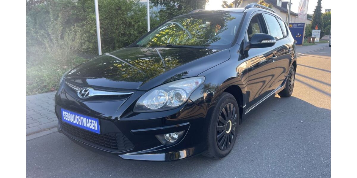 Hyundai i30 212.882 km 1.697 &euro; Walldorf 69190
