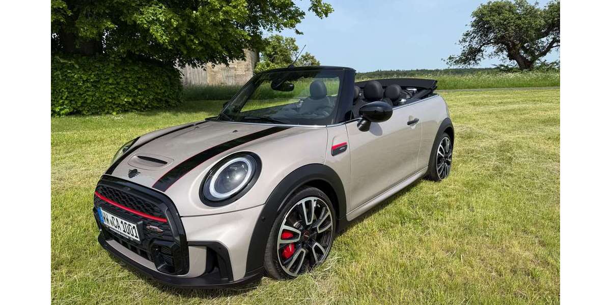 Mini John Cooper Works Cabrio 33.000 km 35.900 &euro; Weidenhahn 56244