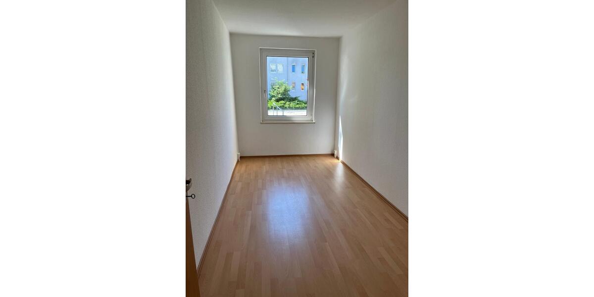Etagenwohnung Löbau - 2 Zimmer, 50 m&sup2;, 290&euro; | Angebot:26662732