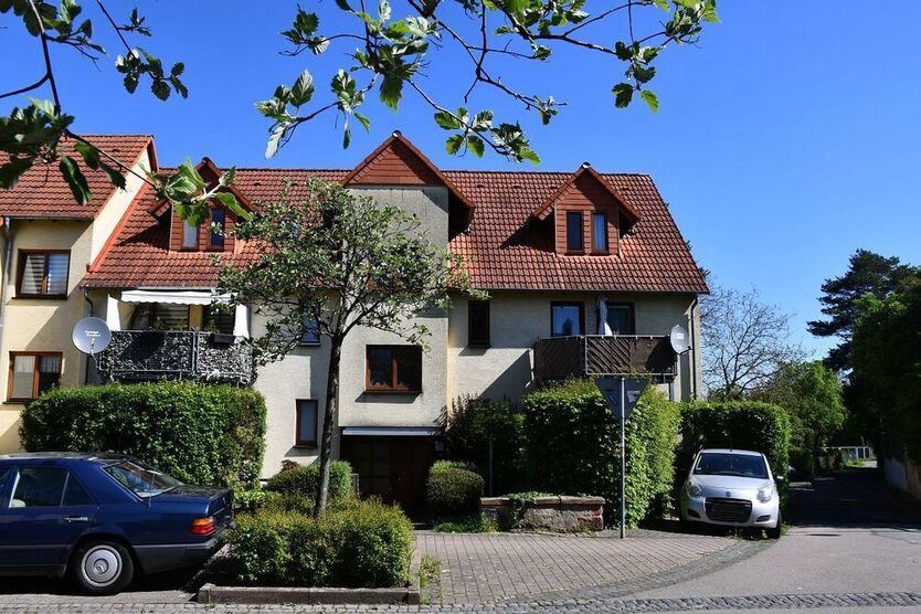 **RESERVIERT** Ruhig wohnen, zentral angebunden – ansprechende 3-Zimmer-Eigentumswohnung in Roßdorf 3 zimmer