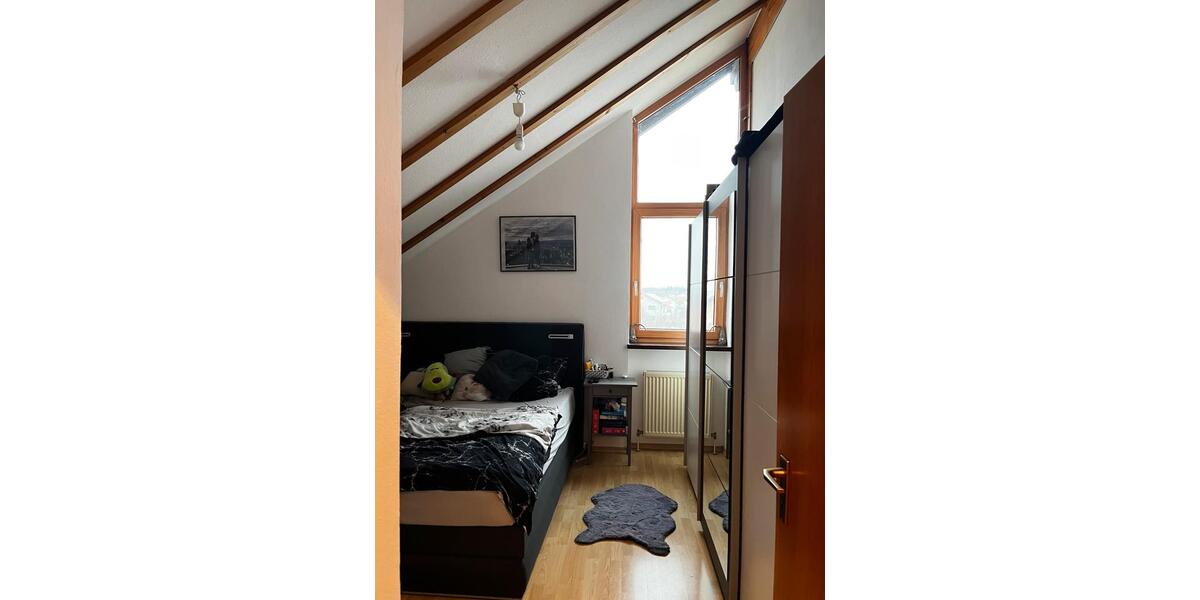 Dachgeschoßwohnung Kirchweidach - 2.5 Zimmer, 55 m&sup2;, 190.000&euro; | Angebot:25154265