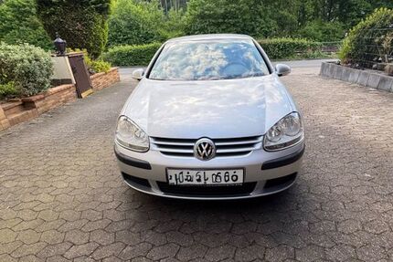 VW Golf 151.000 km 4.999 &euro; Miellen 56132