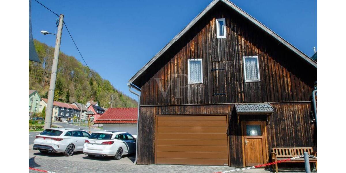 Doppelhaushälfte Masserberg / Fehrenbach Fehrenbach - 7 Zimmer, 160 m&sup2;, 225.000&euro; | Angebot:26438124