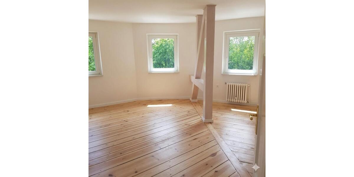 Etagenwohnung Strausberg - 2 Zimmer, 60 m&sup2;, 719&euro; | Angebot:26356288