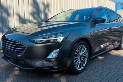 Ford Focus 70.042 km 12.490 &euro; Bremen 28279
