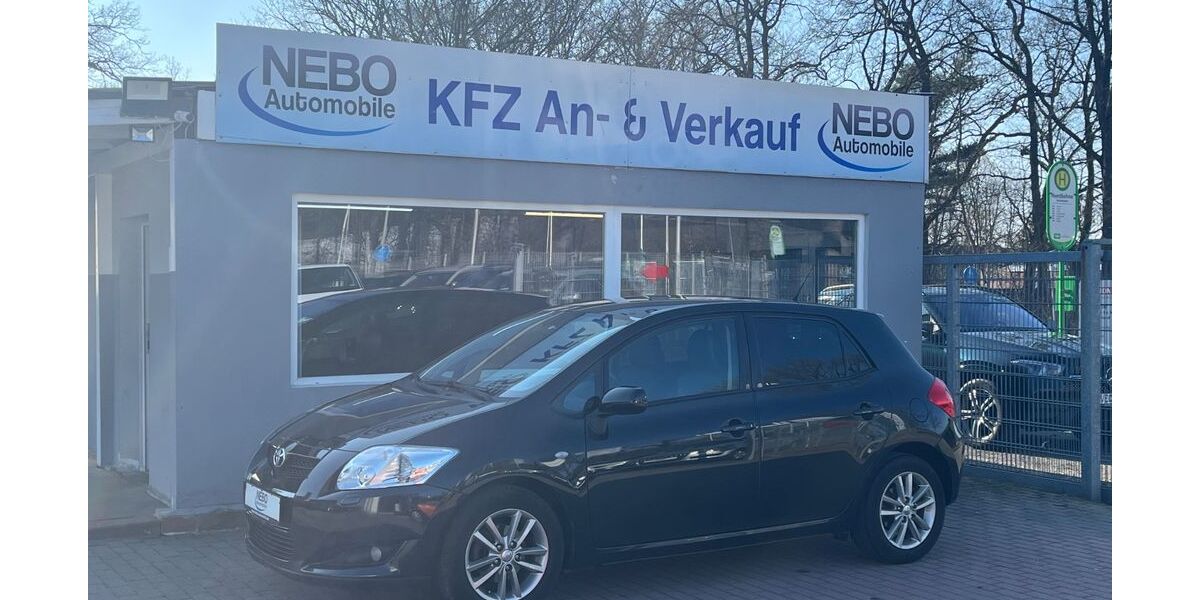 Toyota Auris 176.780 km 6.000 &euro; Lohne 49393