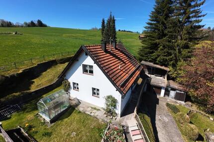 Haus Rottenbuch - 4 Zimmer, 130 m&sup2;, 2.200&euro; | Angebot:26331656