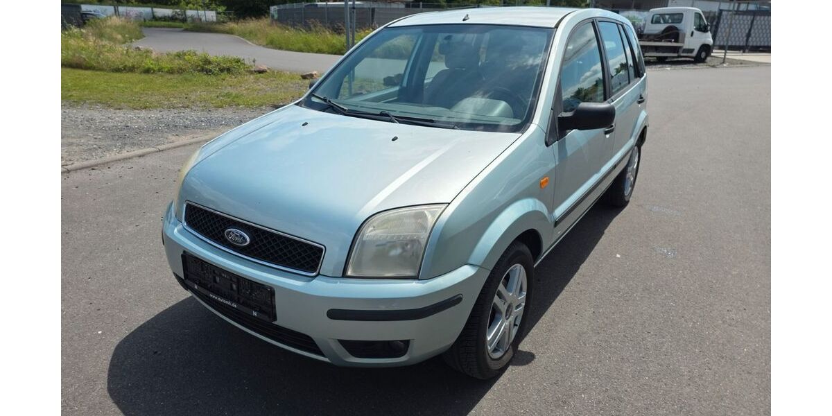 Ford Fusion 149.000 km 1.980 &euro; Köln 51105