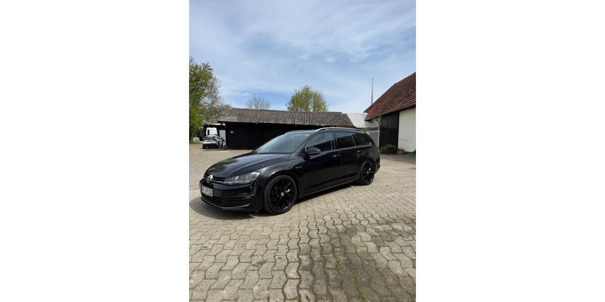 VW Golf 275.000 km 7.500 &euro; Löhne 32584