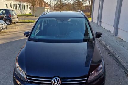VW Touran 204.000 km 8.250 &euro; Ludwigsburg 71638