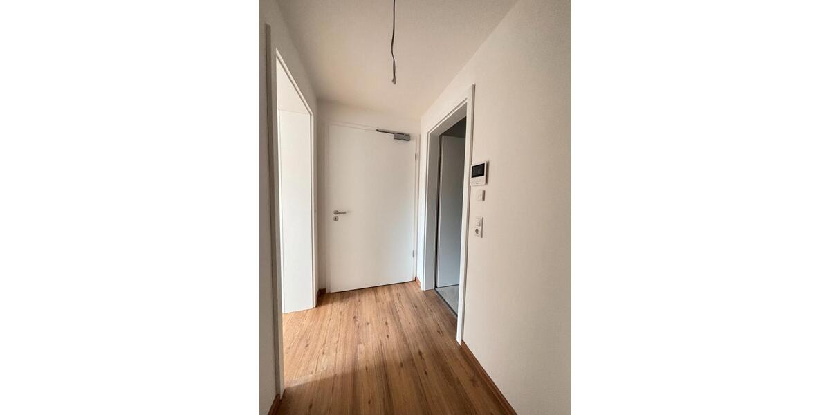 Etagenwohnung Deggendorf - 1 Zimmer, 25 m&sup2;, 21&euro; | Angebot:26416475