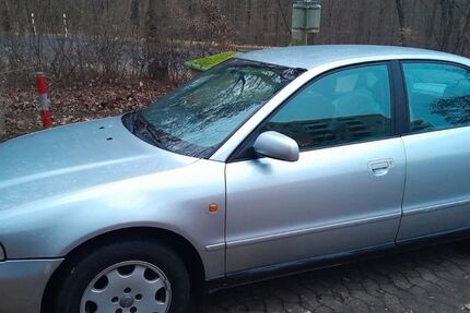 Audi A4 181.750 km 990 &euro; Göttingen 37085