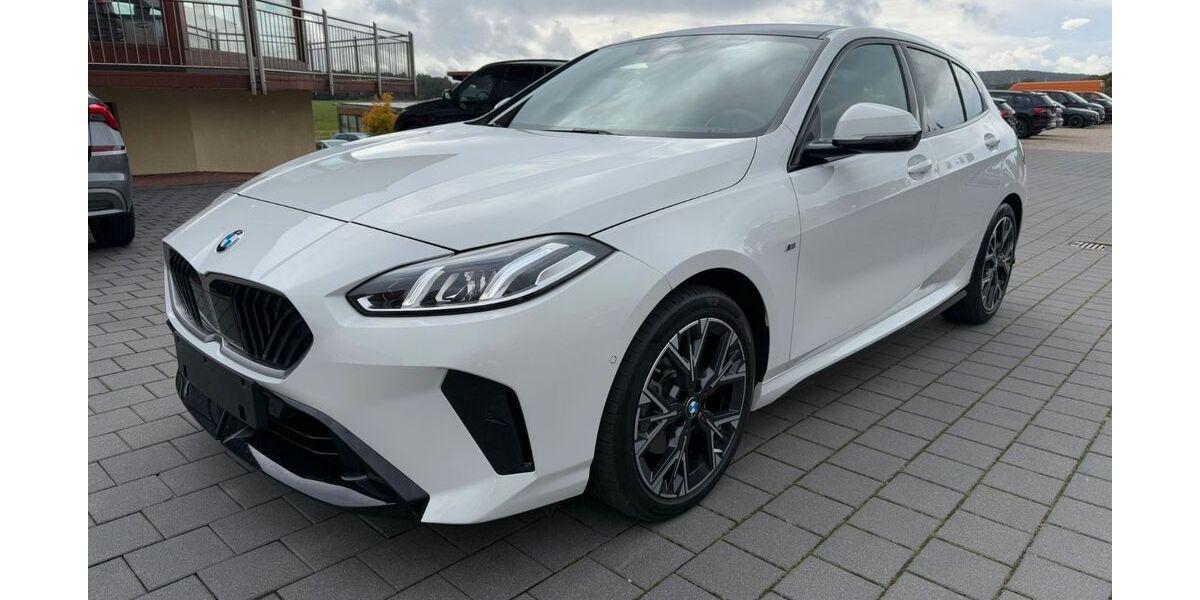 BMW 118 15.700 km 30.990 &euro; Pirk 92712