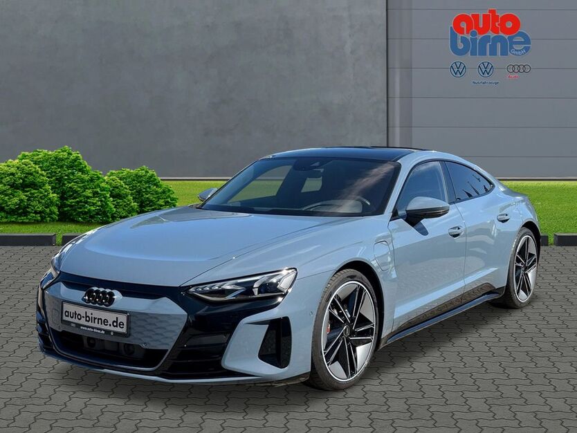 Audi e-tron GT 15.017 km 76.880 € Bad Doberan 18209