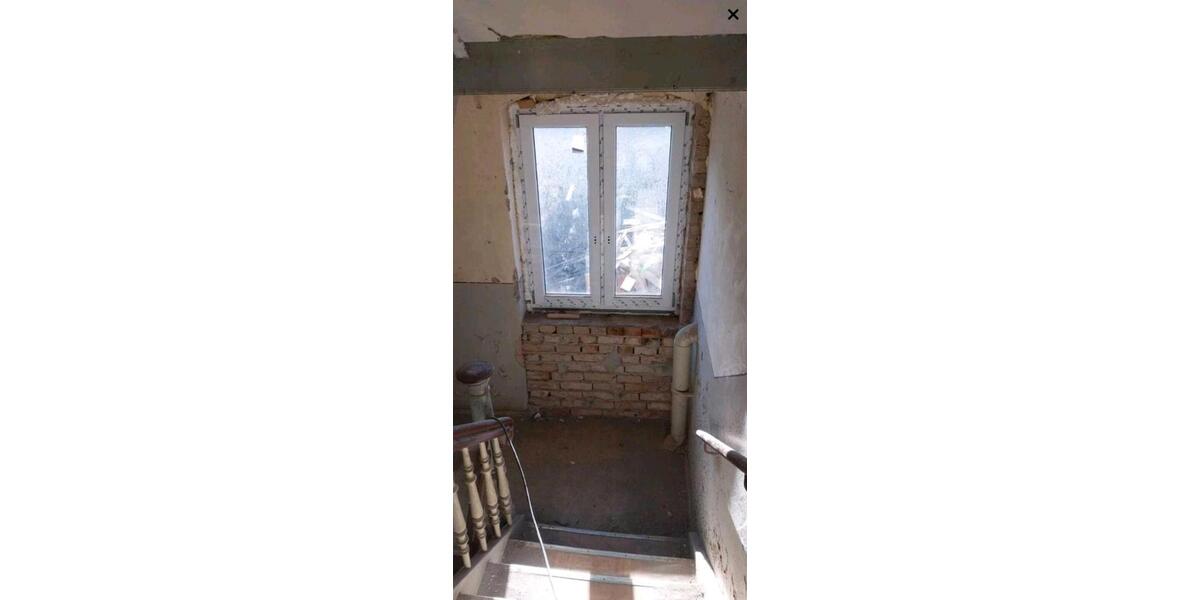 Mehrfamilienhaus, Wohnhaus Burg - 10 Zimmer, 307 m&sup2;, 90.000&euro; | Angebot:26517206