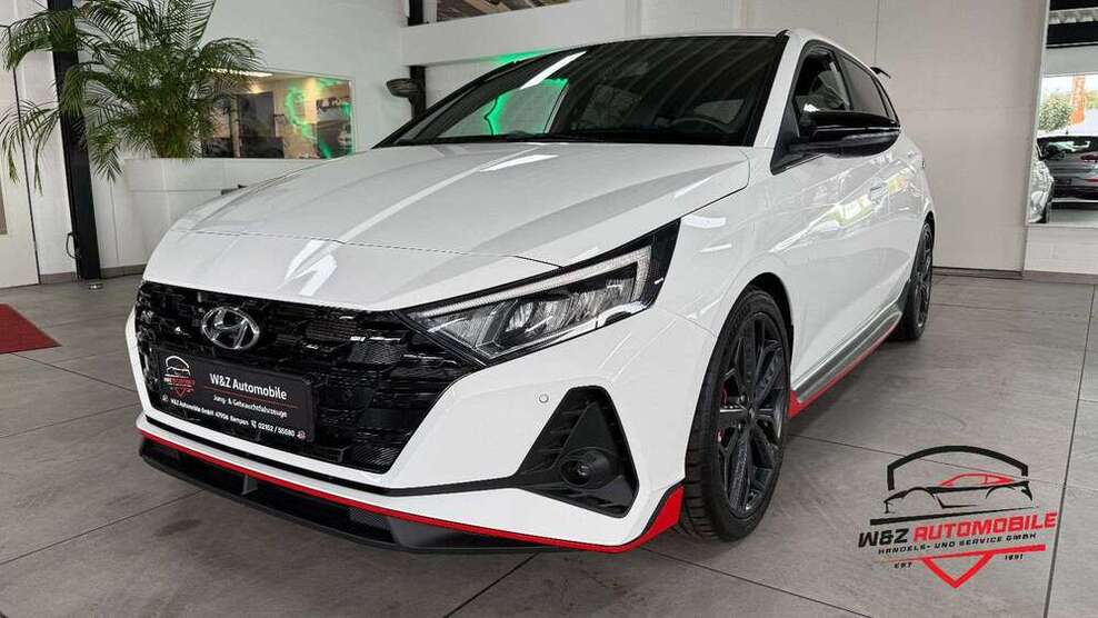 Hyundai i20 15.974 km 26.900 € Kempen 47906
