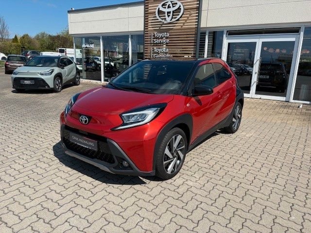 Toyota Aygo (X) 33.300 km 16.950 &euro; Halberstadt 38820