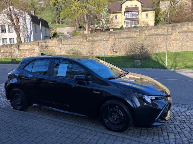 Toyota Corolla 32.044 km 19.800 &euro; Dresden, Stadt 01326
