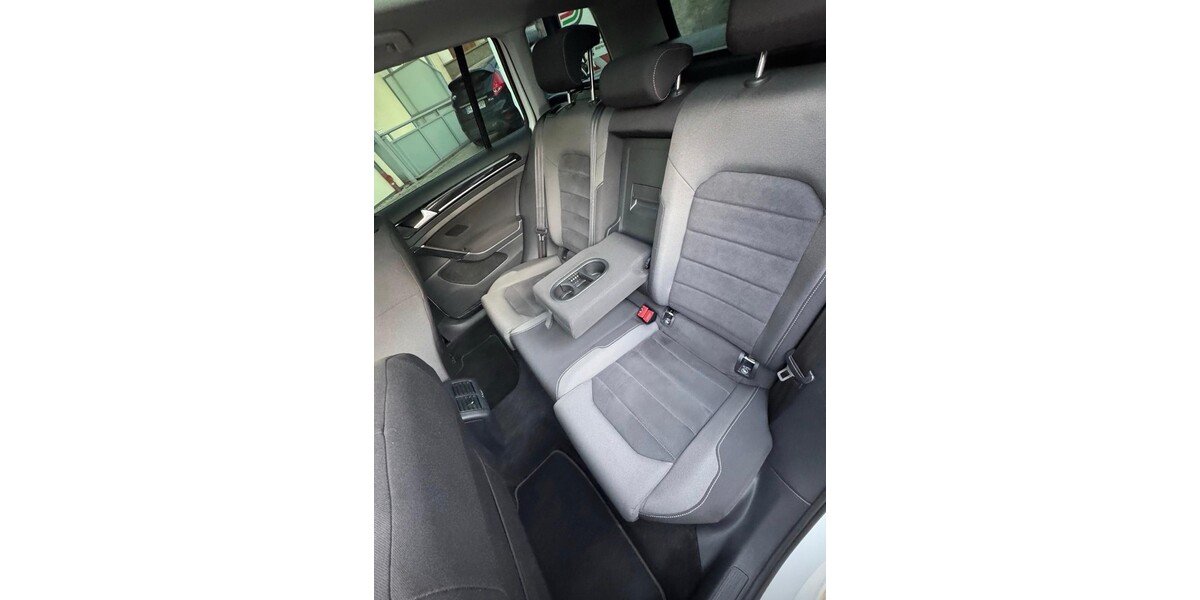 VW Golf VII Variant 230.000 km 11.950 &euro; Gelsenkirchen 45879