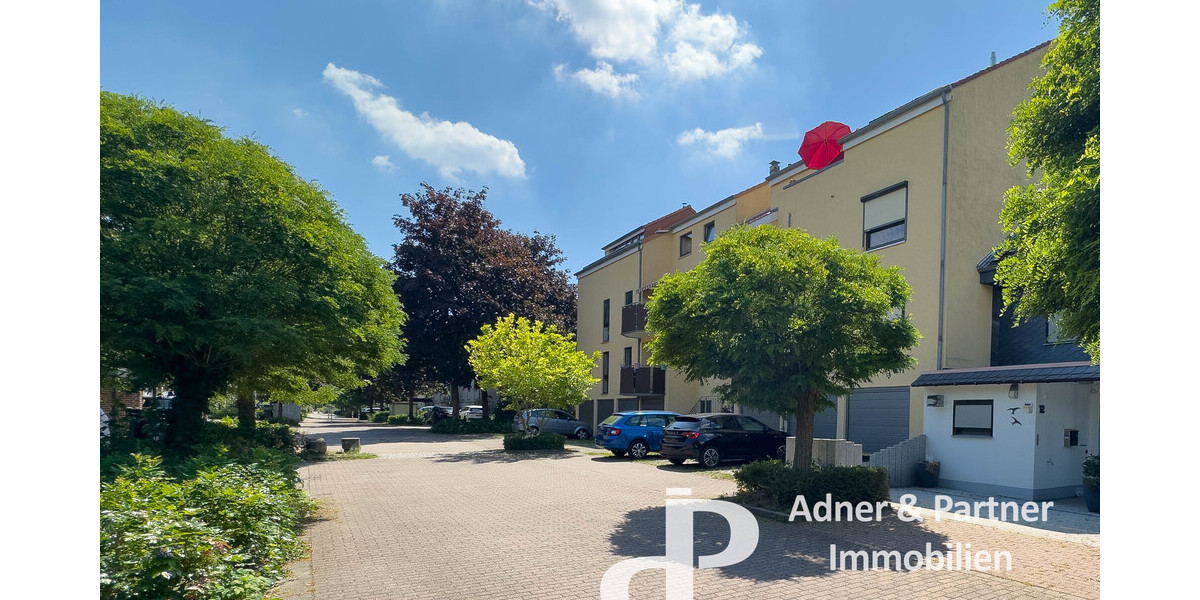 **MODERNE 4-ZIMMERWOHNUNG MIT 3 BALKONEN UND GARAGE IM KANZLERFELD** - Etagenwohnung Braunschweig Lehndorf-Watenbüttel | Angebot:27056253