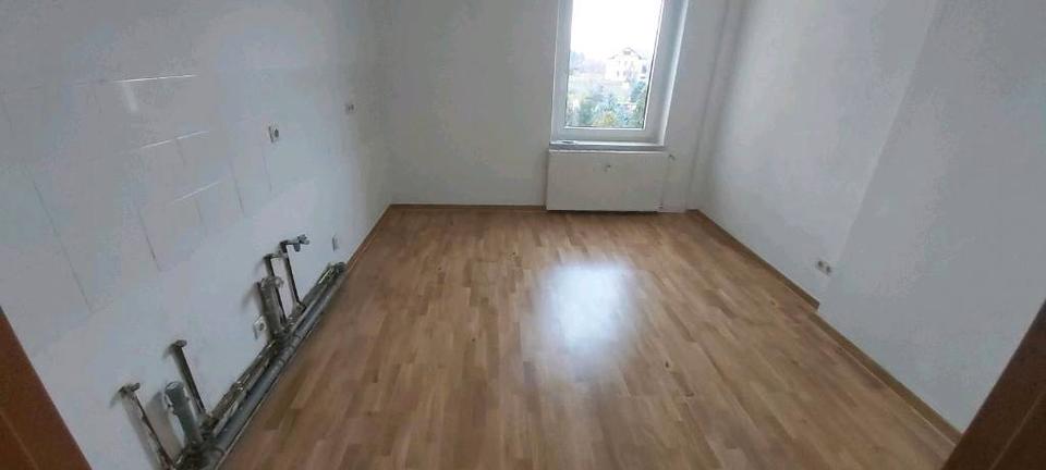 Etagenwohnung Leisnig - 5 Zimmer, 128 m&sup2;, 86.000&euro; | Angebot:23759107